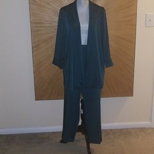*NWT Atmosphere Pajama style *satin like suit